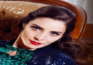Nur Fettahoğlu nun Bebeğinin Cinsiyeti Belli Oldu..!
