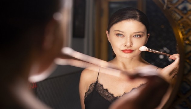 Nurgül Yeşilçay' da NFT çılgınlığına katıldı!