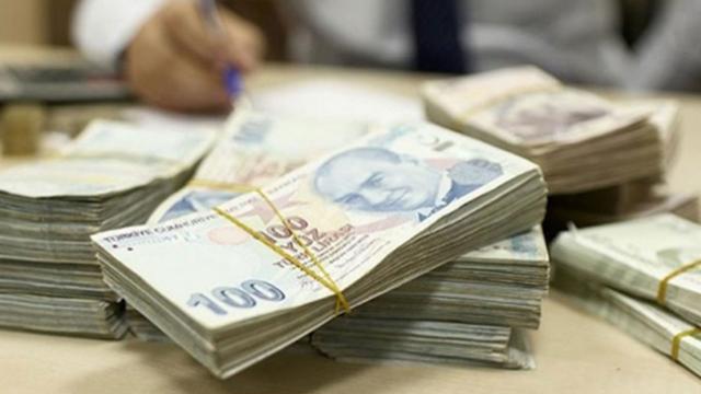 Hazine 4,5 milyar lira borçlandı