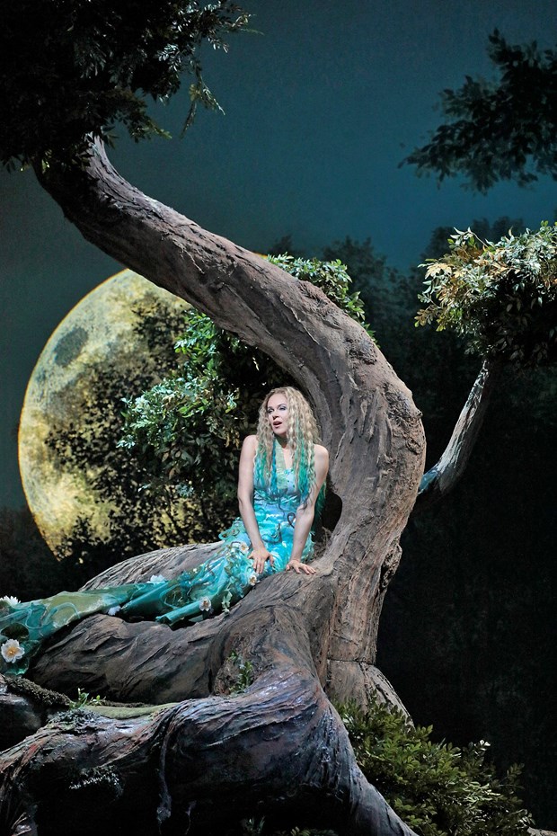 İstanbul da masal tadında opera:  Rusalka 