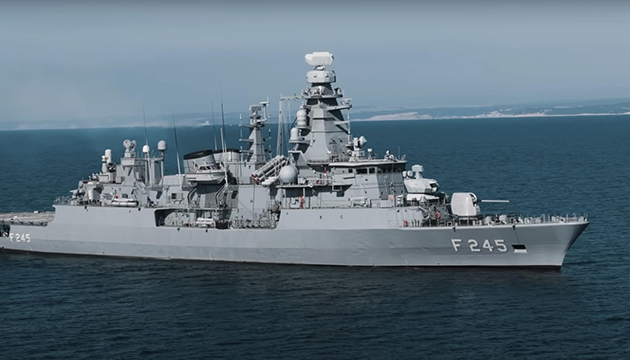 TCG ORUÇREİS savunmadaki yerini aldı