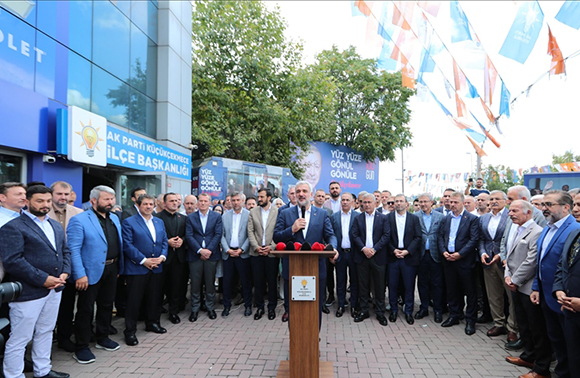 AK Parti den İstanbul daki belediye işçilerine yüzde 80 zam