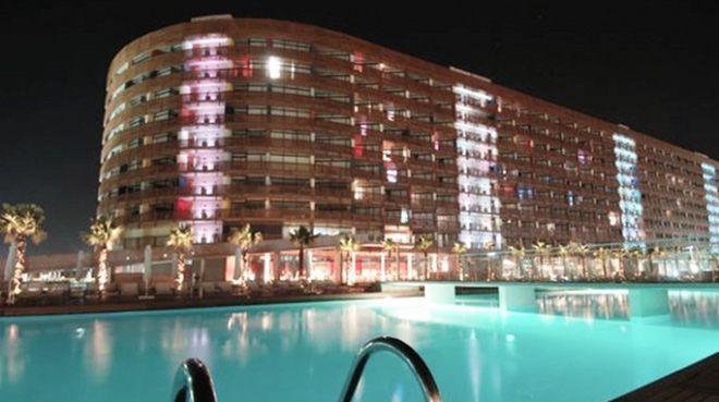 Ünlü otel satılamıyor