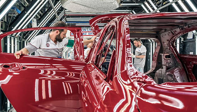 Türkiye de otomotivin kalbi Bursa da yüz binlerce araç üretildi