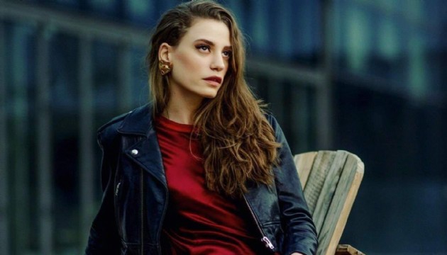 Serenay Sarıkaya servetine servet kattı!