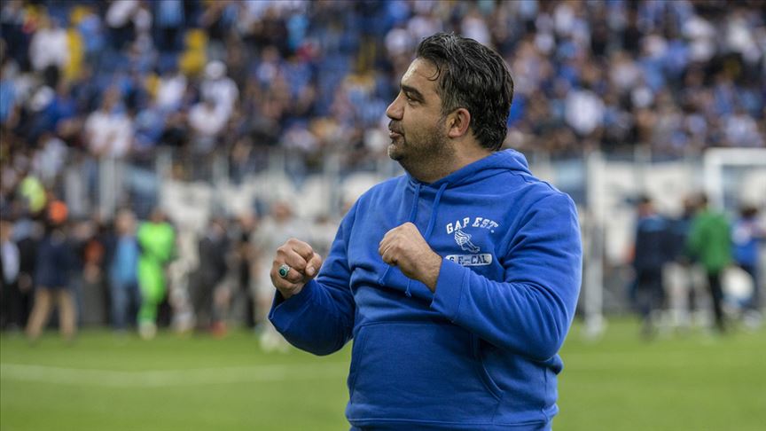 TFF 1. Lig de 10 ekip hocasını  değiştirmedi