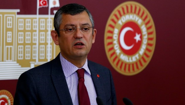 CHP'li Özgür Özel'den AK Partili Ömer Çelik'e Atatürk tepkisi