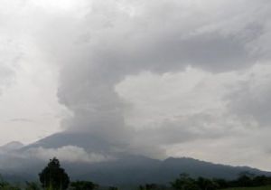 Guatemala da Yanardağ Alarmı