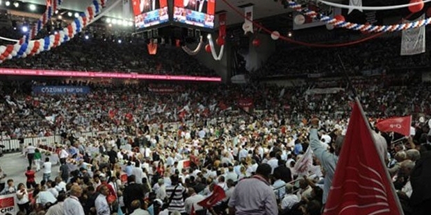 AK Parti, CHP Kurultayı na temsilci göndermeyecek