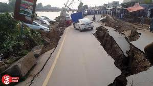 Pakistan da deprem