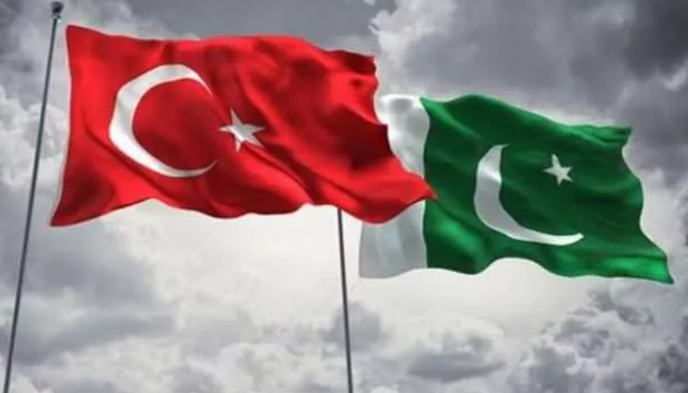 Pakistan dan Türkiye ye  1915 olayları  desteği
