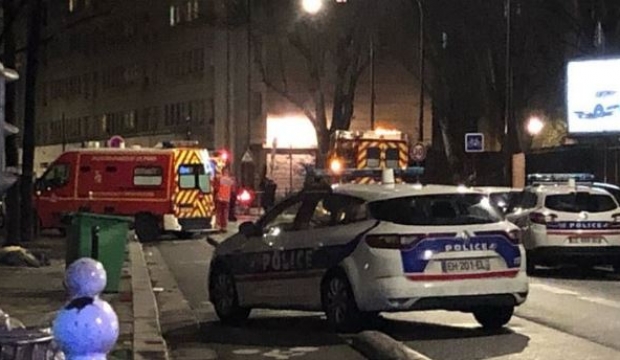 Paris te camii saldırısı: 1 yaralı!