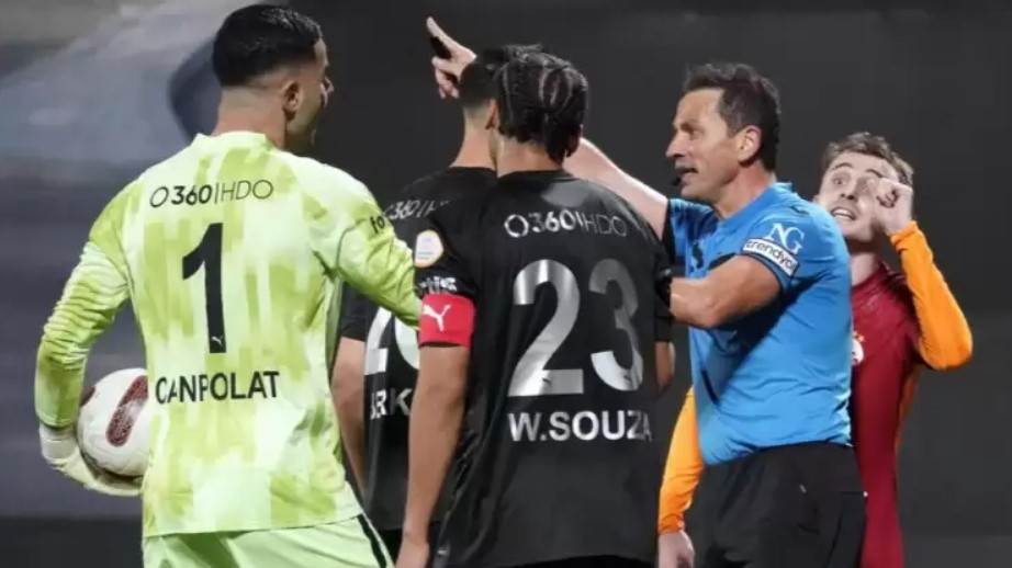 Pendikspor dan çok sert açıklama!  Türk futbolu adına kara gecelerden biri 