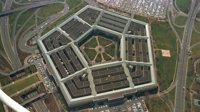 Pentagon da şok  Wikipedia  skandalı