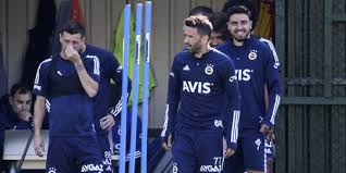 Fenerbahçe ye sakat futbolcularından iyi haber