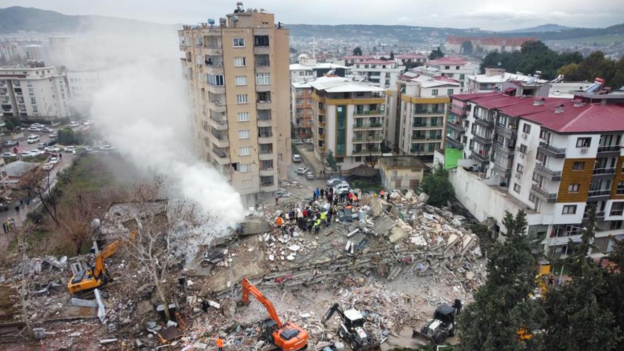 Perakendeciler deprem bölgesi için seferber oldu