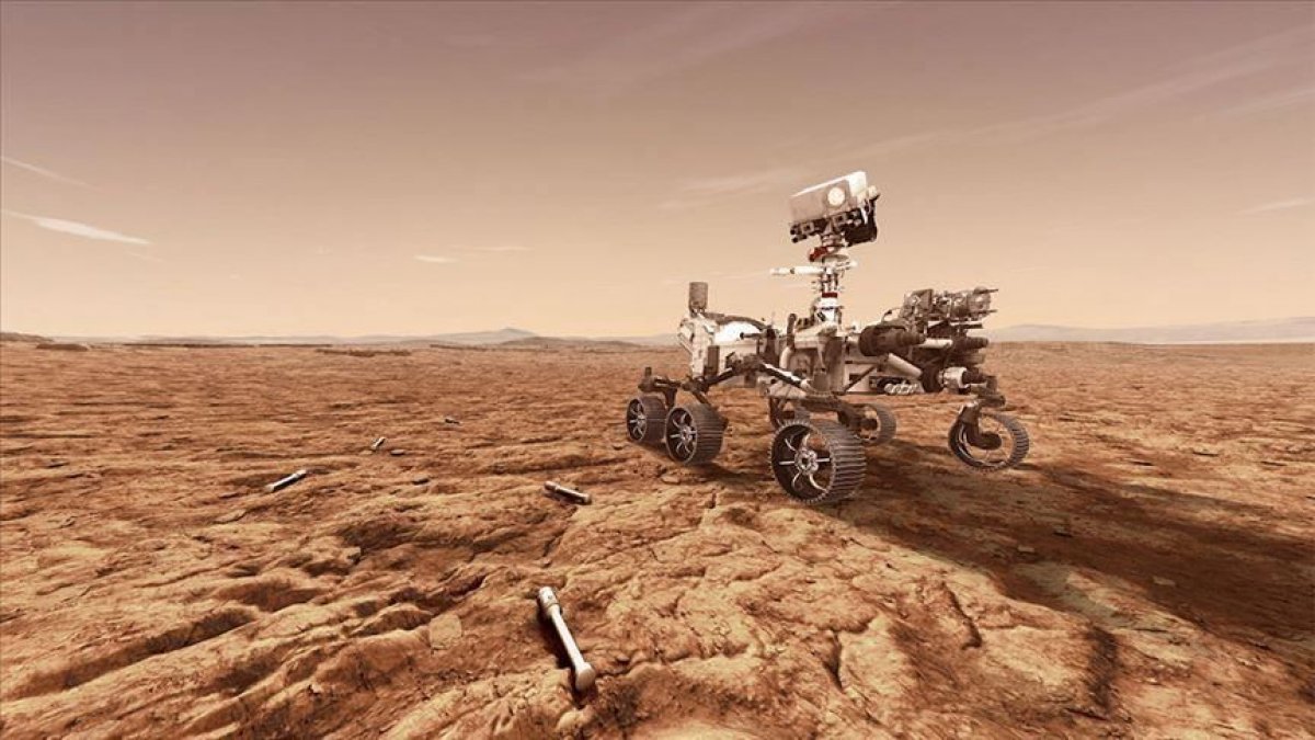 NASA nın Mars aracı asıl görevine başladı