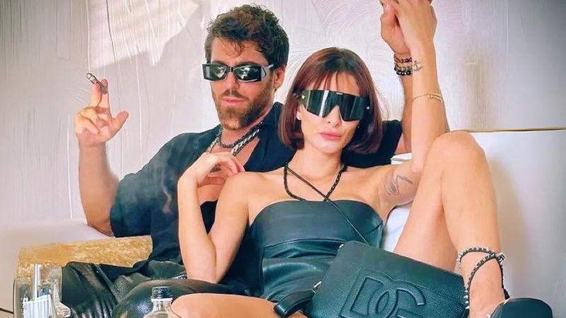 Can Yaman ile DJ sevgilisinden olay karar: Paylaşımıyla duyurdu