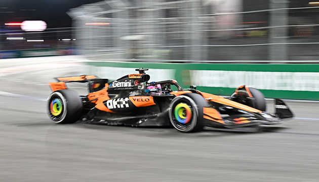 Katar da Piastri den sprint zaferi