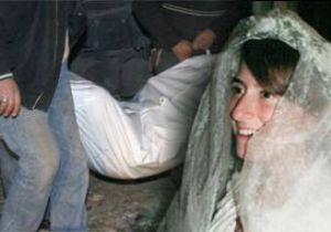 Katilinin Fotoğrafı da Sergide