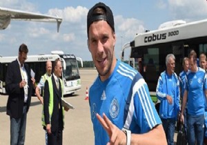 Podolski zaman istedi: