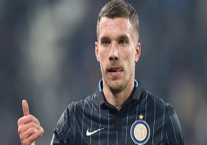 Podolski den transfer açıklaması!