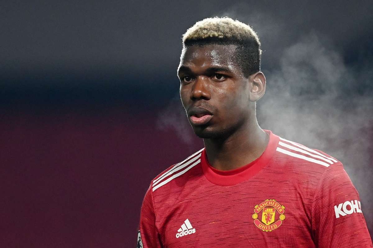 Manchester United da Pogba belirsizliği