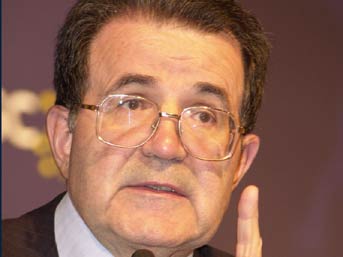 İTALYA DA HÜKÜMET GÜVENOYU ALAMADI