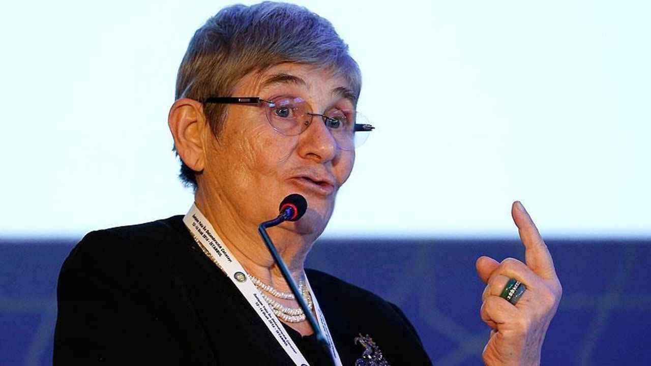 Canan Karatay pilav yiyen erkekleri uyardı!