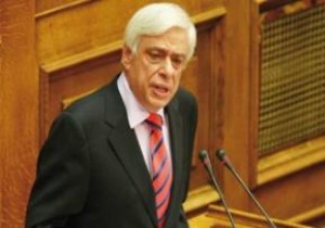 Pavlopulos tan anayasaya bağlılık vurgusu!