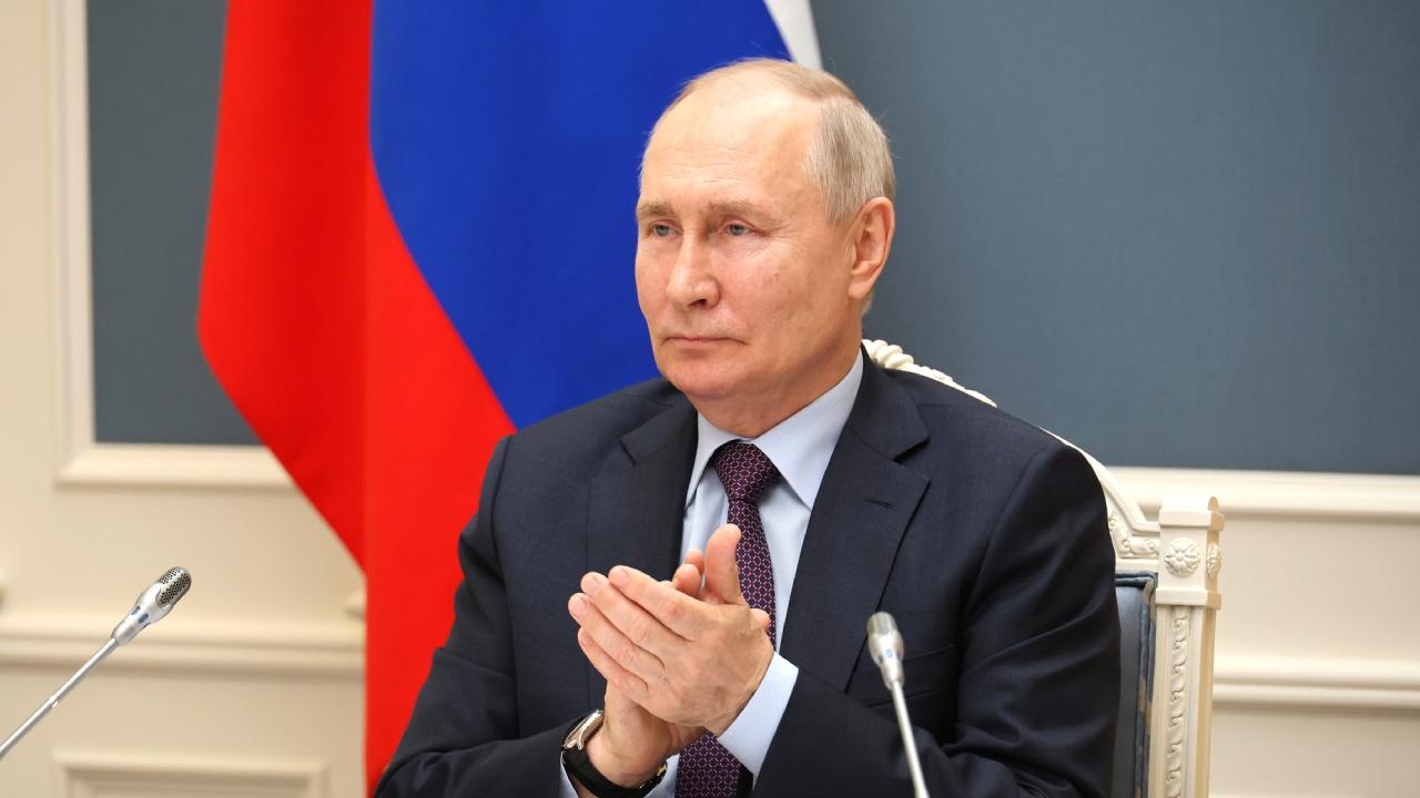 Putin in adaylığı Rusya Merkez Seçim Komisyonu tarafından onaylandı