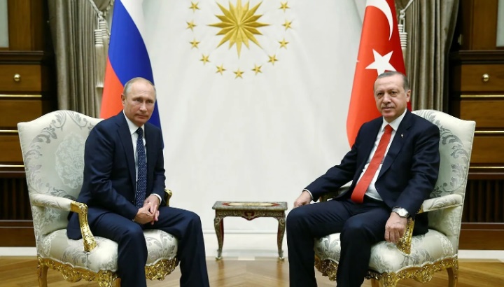 Putin den Erdoğan a yeni yıl tebriği: İşbirliği vurgusu yaptı