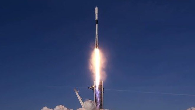 SpaceX 60 internet uydusunu daha fırlattı