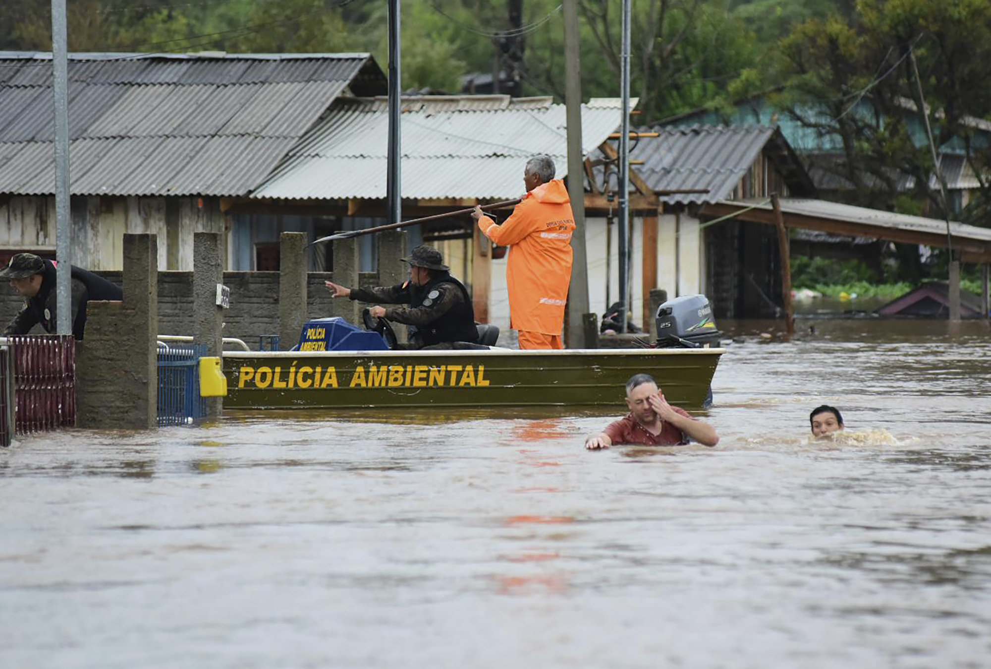 Brezilya’daki sel felaketinde ölü sayısı 27 ye yükseldi