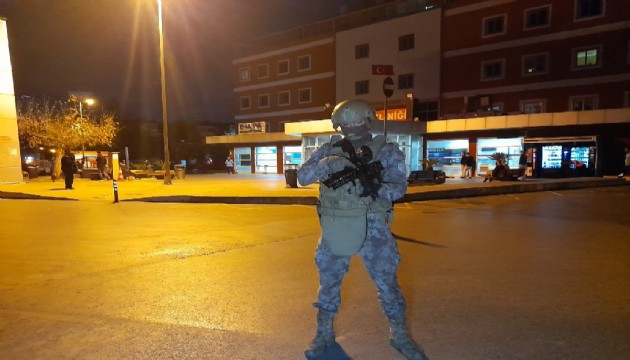 Hastane önünde silahlı saldırı!