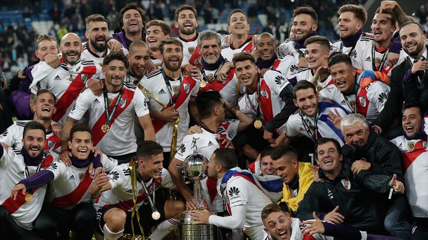 THY, River Plate in forma sponsoru