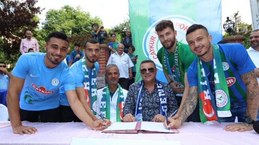 Çaykur Rizespor da imza şov