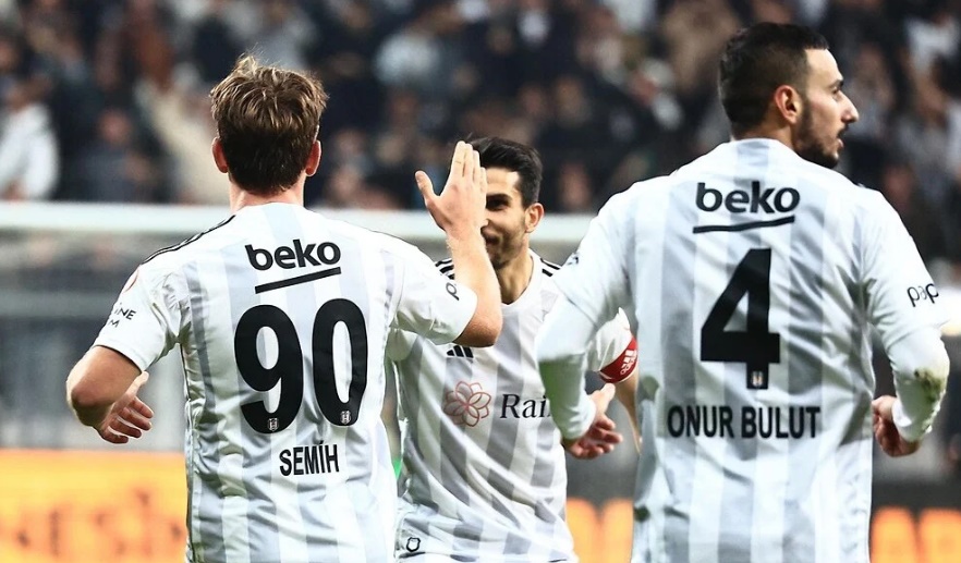 Rizespor - Beşiktaş maçında ilk 11 ler belli oldu