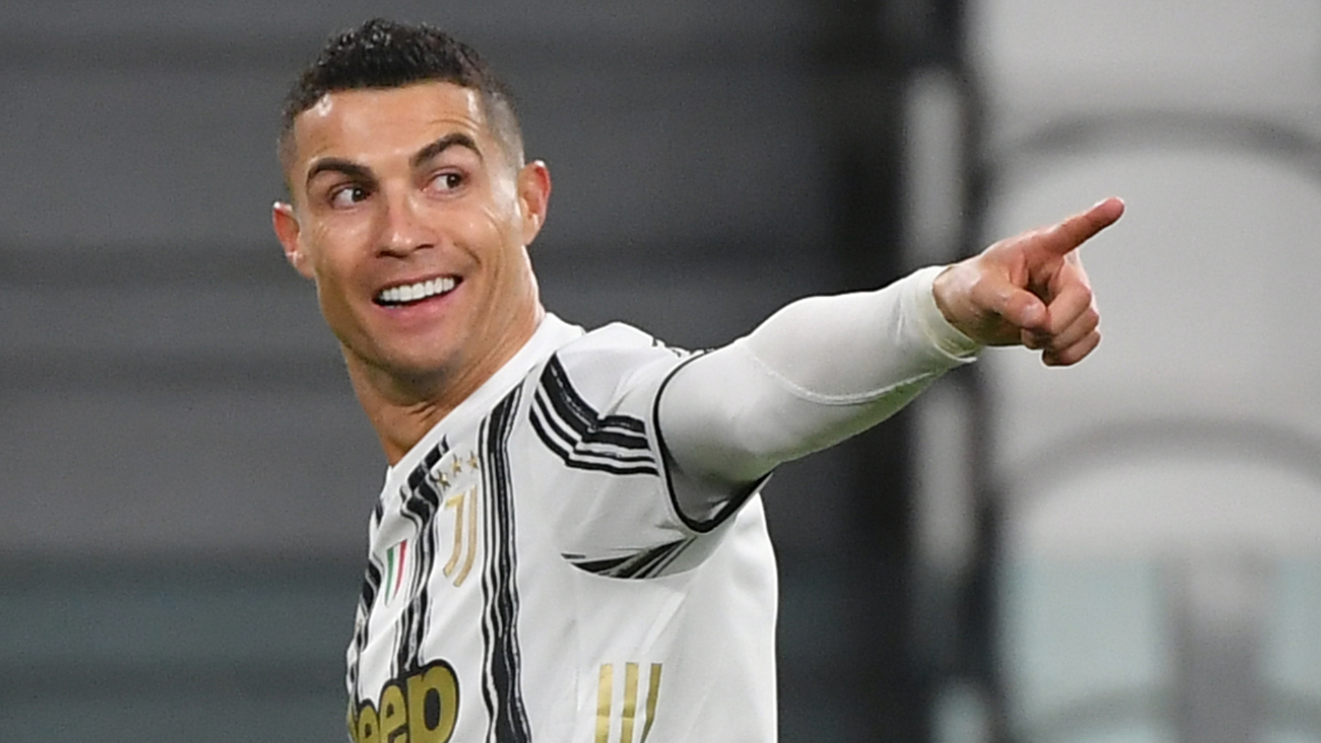 Ronaldo Juventus tan ayrılıyor mu?