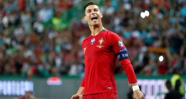 Ronaldo 700. golünü attı