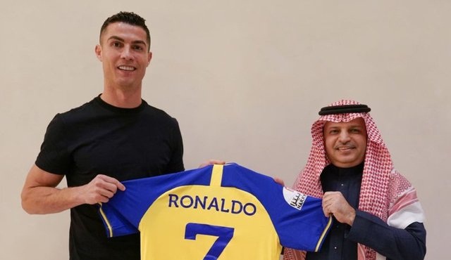 Beşiktaş ın yıldızından Ronaldo transferine tepki