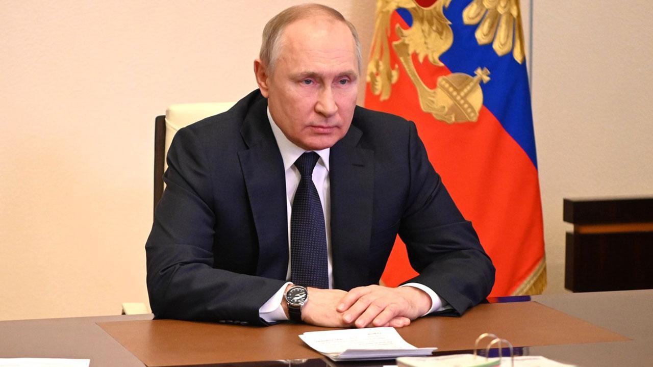Putin nükleer deneme yasağını iptal etti