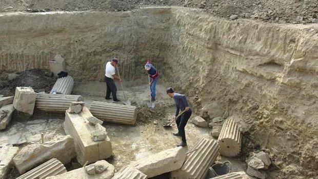 2 bin 250 yıllık Zeus Tapınağı ortaya çıkarıldı