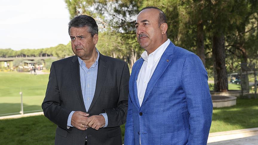 Çavuşoğlu, Alman mevkidaşı ile görüştü