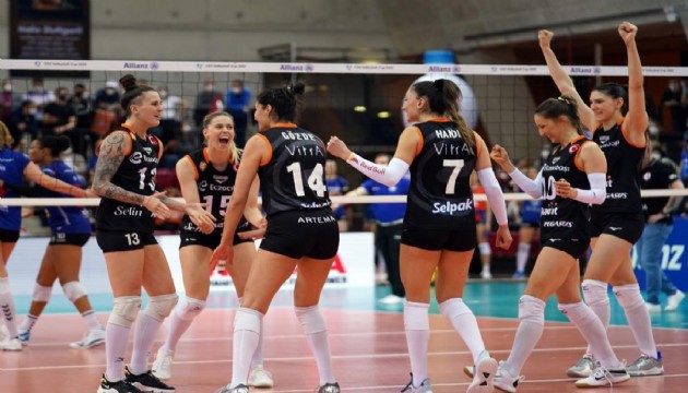 Eczacıbaşı, CEV Cup şampiyonu