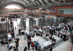 Lufthansa Yolcuları Mağdur Etti