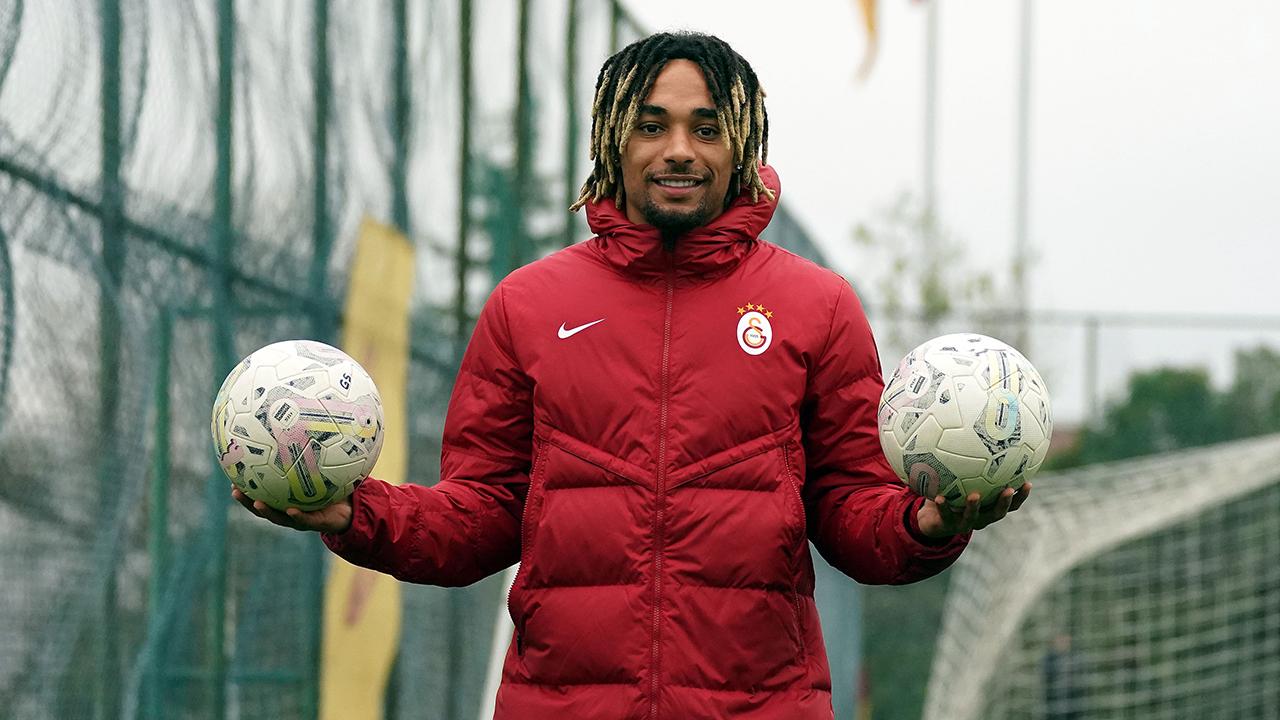 Galatasaray a Sacha Boey ve Nelsson için 45 milyon euro