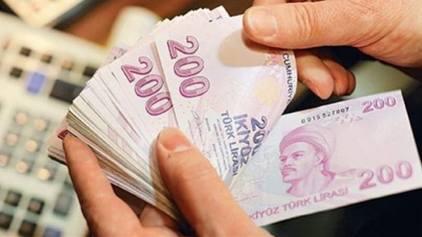 5 bin lira hesaplara ne zaman yatacak? İşte masadaki iki formül...