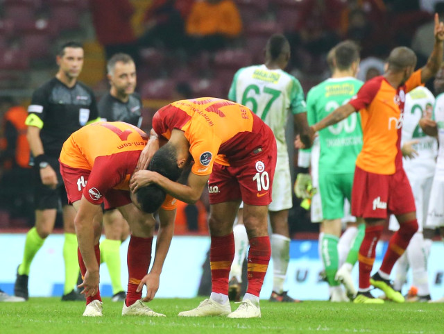 Galatasaray dan sakatlık konusunda açıklama geldi