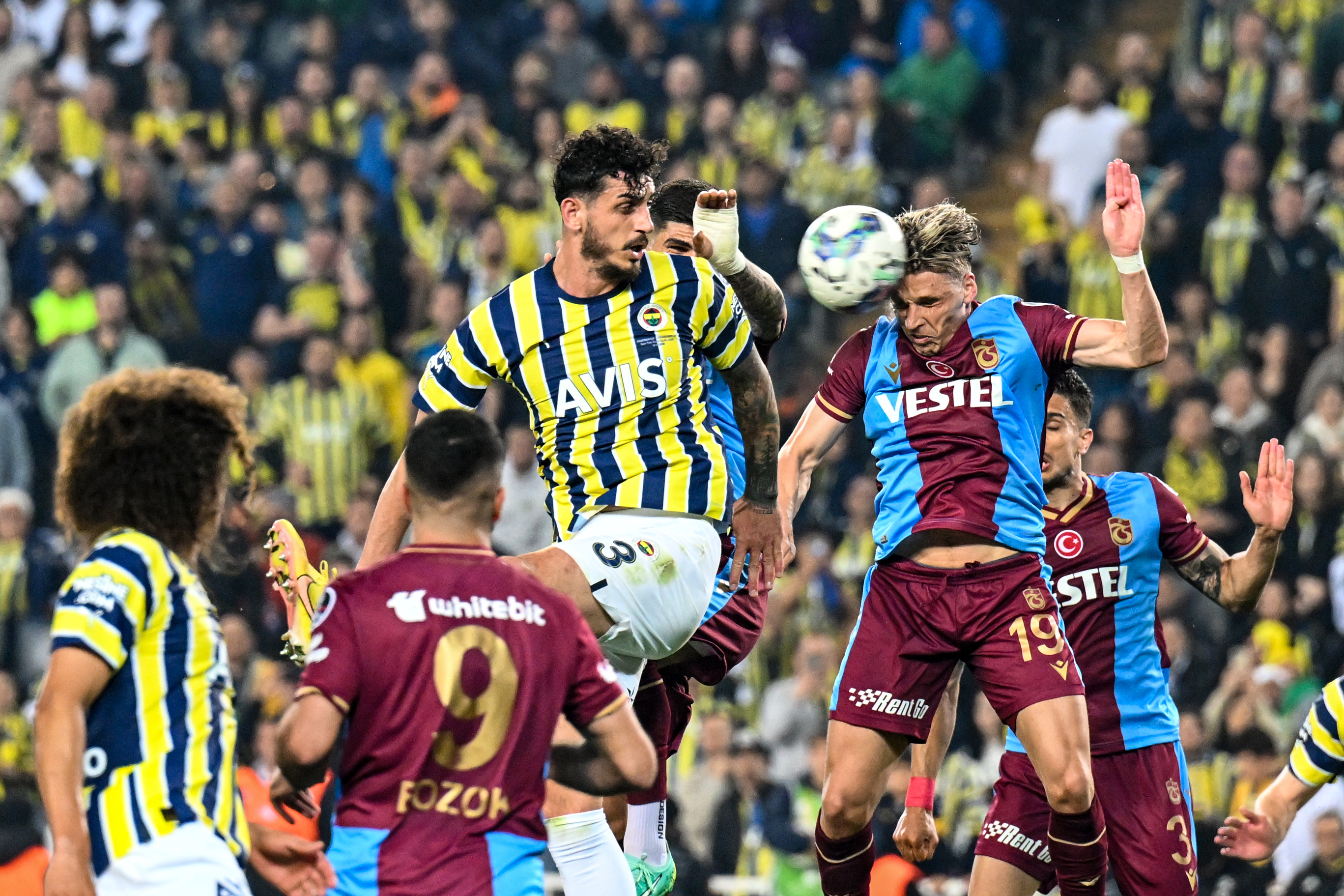 Fenerbahçe den TFF ye Samet Akaydin çıkışı